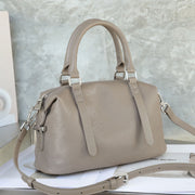 Sac à main pour femme en cuir de vachette pleine fleur, style rétro, avec oreiller assorti.